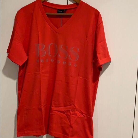 🎉Hugo boss top!!🎁  - Picture 3 of 6